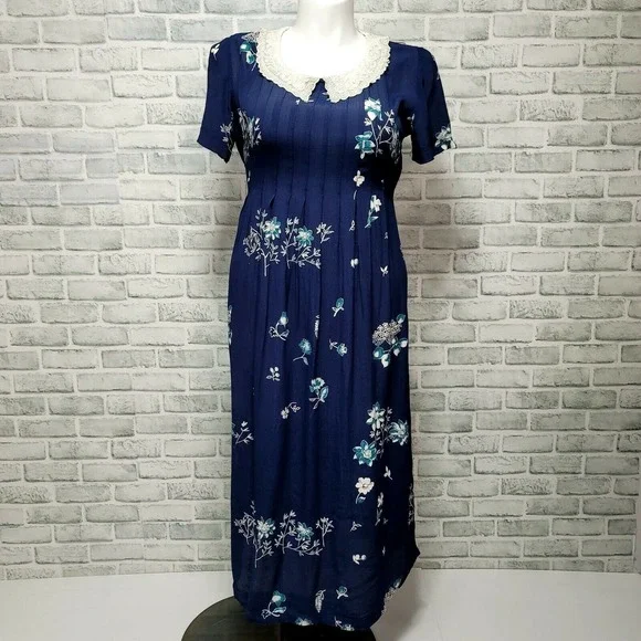 Vintage 90s Karin Stevens Navy Floral Embroidered Dress Lace Collar  Cottagecore
